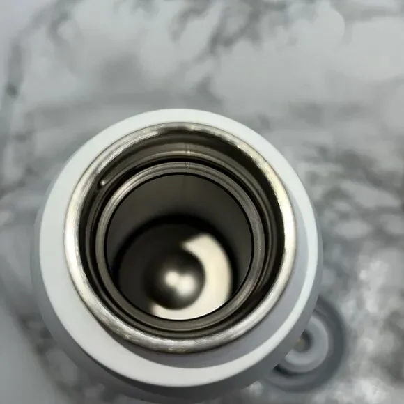 BROOC White Self Cleaning Water Bottle 20 oz-New! - Picture 4 of 7